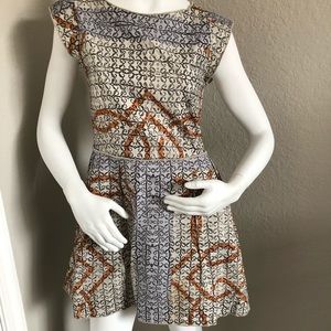 Hache dress with pockets